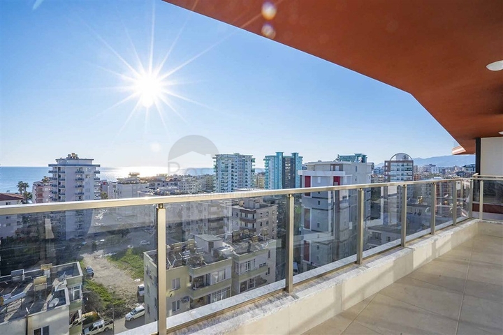 اطلالة بحر - مطبخ منفصل -شقة غرفتين وصالة -ضمن مجمع حديث - في محمودلار / الانيا 