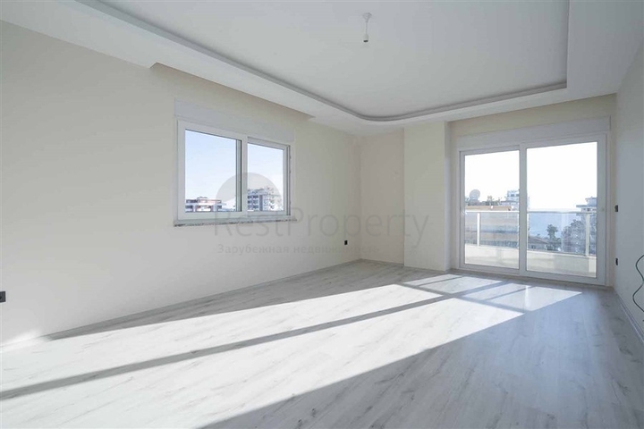 اطلالة بحر - مطبخ منفصل -شقة غرفتين وصالة -ضمن مجمع حديث - في محمودلار / الانيا 