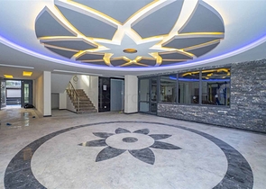 اطلالة بحر - مطبخ منفصل -شقة غرفتين وصالة -ضمن مجمع حديث - في محمودلار / الانيا 