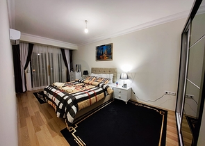 بأثاث جديد - شقة غرفتين وصالة - في محمودلار/ الانيا 