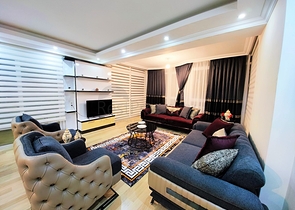 بأثاث جديد - شقة غرفتين وصالة - في محمودلار/ الانيا 