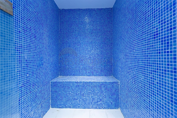 دوبلكس واسعة  - 3 غرف وصالة مع جاكوزي خاص - في محمودلار / الانيا 