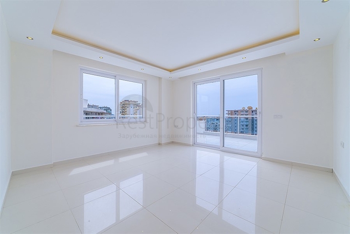 دوبلكس واسعة  - 3 غرف وصالة مع جاكوزي خاص - في محمودلار / الانيا 