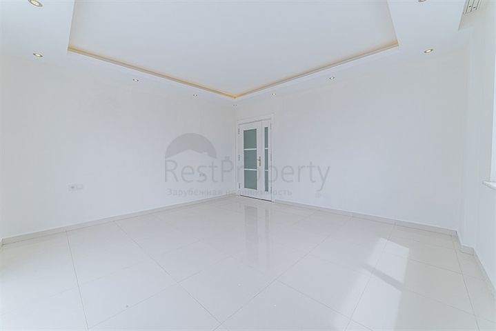 دوبلكس واسعة  - 3 غرف وصالة مع جاكوزي خاص - في محمودلار / الانيا 