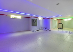 دوبلكس واسعة  - 3 غرف وصالة مع جاكوزي خاص - في محمودلار / الانيا 