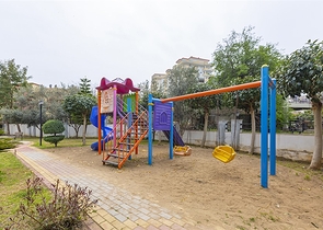 دوبلكس واسعة  - 3 غرف وصالة مع جاكوزي خاص - في محمودلار / الانيا 