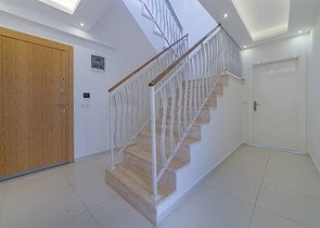 دوبلكس واسعة  - 3 غرف وصالة مع جاكوزي خاص - في محمودلار / الانيا 