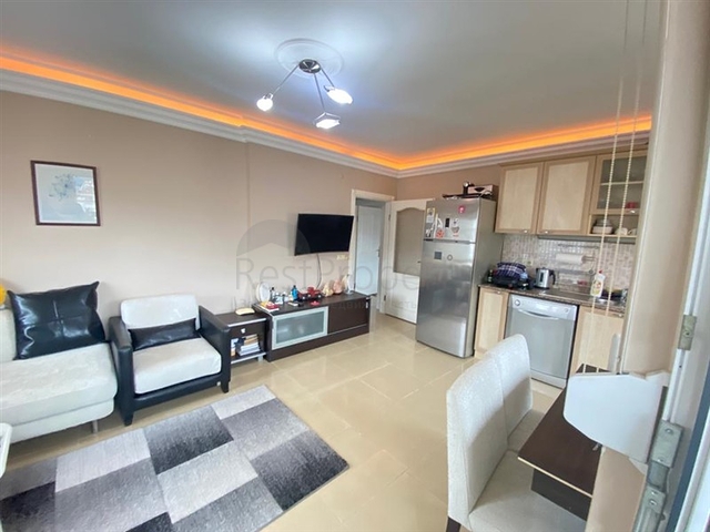 شقة غرفتين وصالة مفروشة -ضمن مجمع عائلي - في جيكجلي / الانيا 