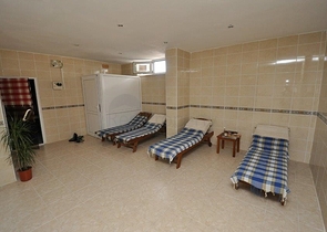 شقة غرفتين وصالة مفروشة -ضمن مجمع عائلي - في جيكجلي / الانيا 