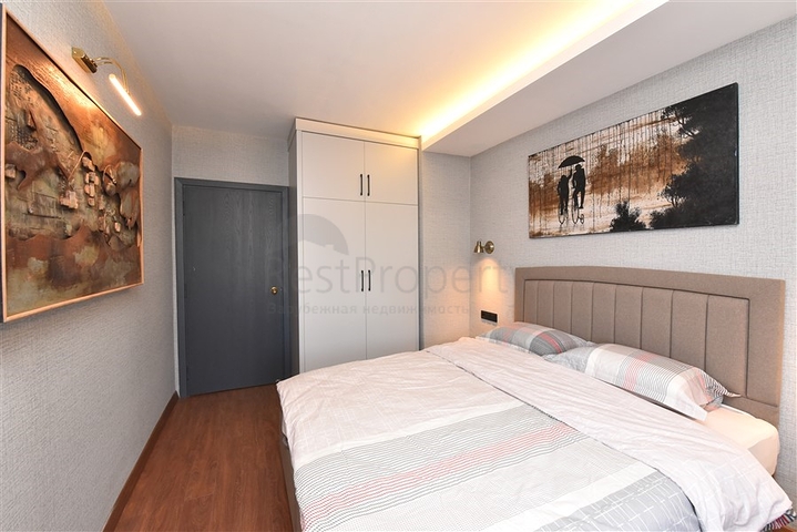 موقع مركزي - شقة غرفة وصالة مفروشة  -في اوبا / الانيا 