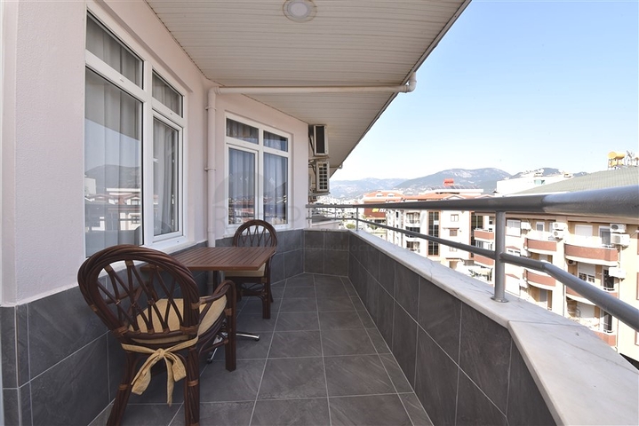 موقع مركزي - شقة غرفة وصالة مفروشة  -في اوبا / الانيا 