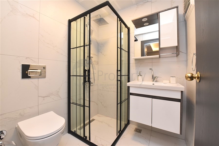 موقع مركزي - شقة غرفة وصالة مفروشة  -في اوبا / الانيا 