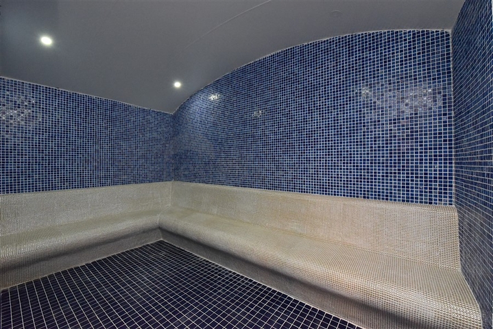 مجمع سكني حديث - شقة غرفة وصالة - في افسلار / الانيا 