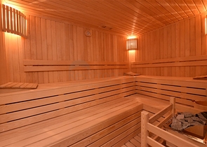 مجمع سكني حديث - شقة غرفة وصالة - في افسلار / الانيا 