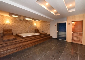 مجمع سكني حديث - شقة غرفة وصالة - في افسلار / الانيا 