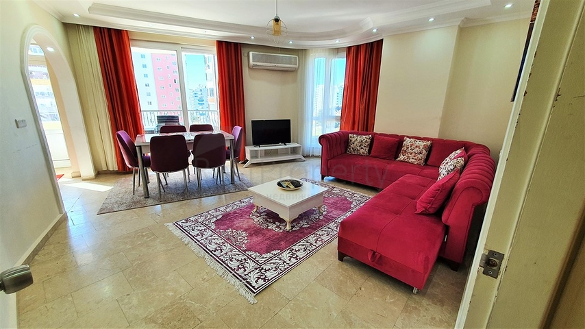 شقة مفروشة - غرفتين وصالة - في محمودلار / الانيا 