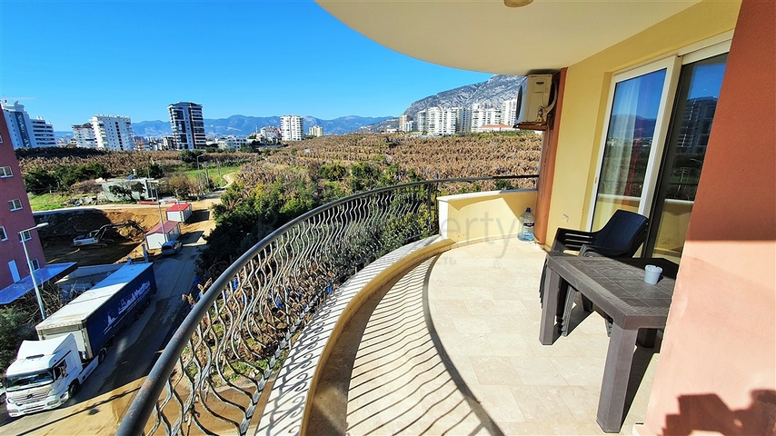 شقة مفروشة - غرفتين وصالة - في محمودلار / الانيا 