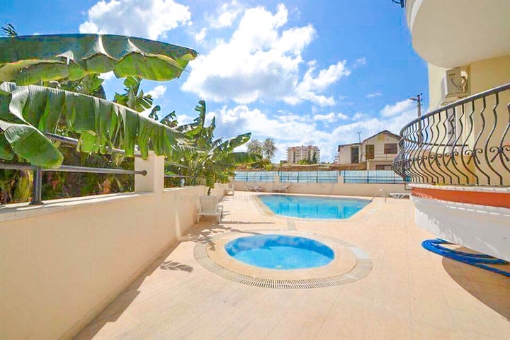 شقة مفروشة - غرفتين وصالة - في محمودلار / الانيا 