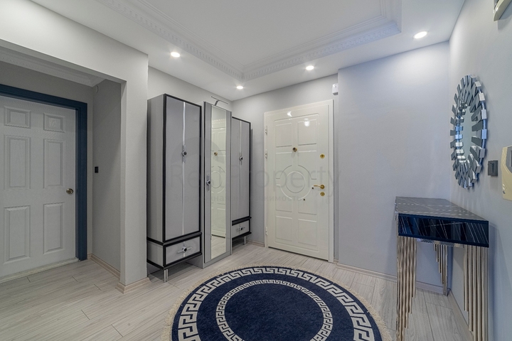 اطلالة بحر - شقة غرفتين وصالة - في مركز الانيا 