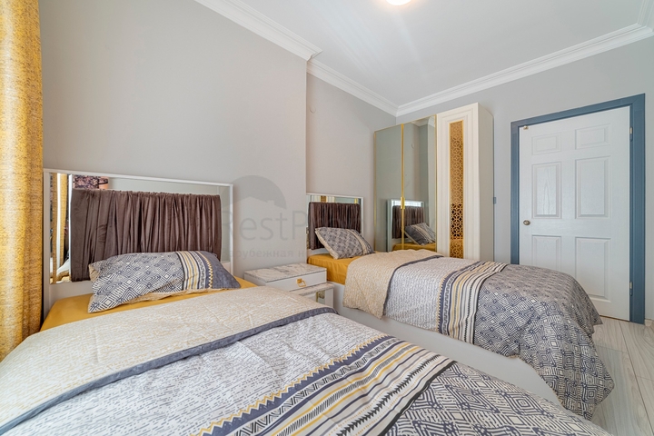 اطلالة بحر - شقة غرفتين وصالة - في مركز الانيا 