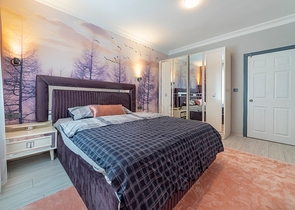 اطلالة بحر - شقة غرفتين وصالة - في مركز الانيا 