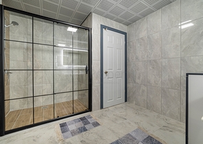 اطلالة بحر - شقة غرفتين وصالة - في مركز الانيا 