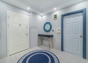 اطلالة بحر - شقة غرفتين وصالة - في مركز الانيا 