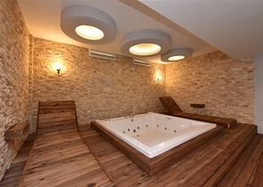 مجمع انيق - شقة غرفة وصالة - في افسلار / الانيا 