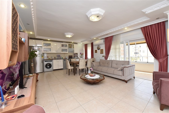 شقة واسعة - غرفتين وصالة مفروشة - في محمودلار / الانيا 