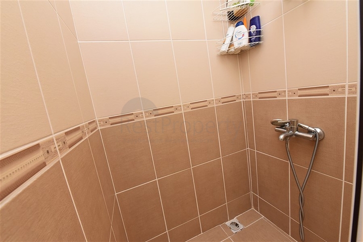 شقة واسعة - غرفتين وصالة مفروشة - في محمودلار / الانيا 