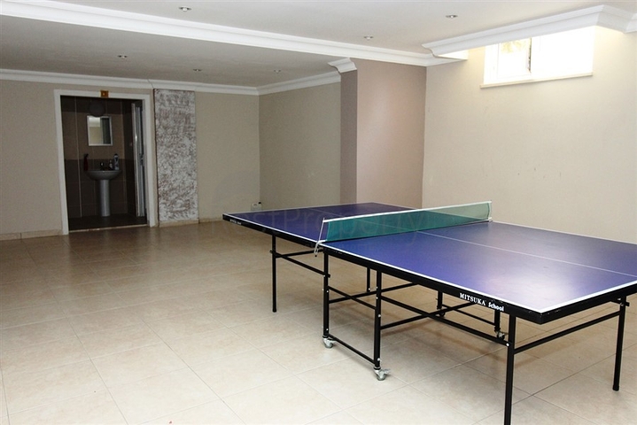 شقة واسعة - غرفتين وصالة مفروشة - في محمودلار / الانيا 