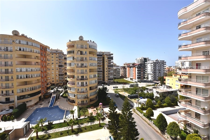 شقة واسعة - غرفتين وصالة مفروشة - في محمودلار / الانيا 