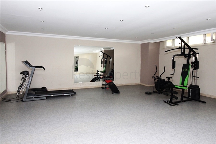 شقة واسعة - غرفتين وصالة مفروشة - في محمودلار / الانيا 