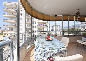 شقة واسعة - غرفتين وصالة مفروشة - في محمودلار / الانيا 