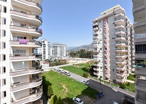 شقة واسعة - غرفتين وصالة مفروشة - في محمودلار / الانيا 