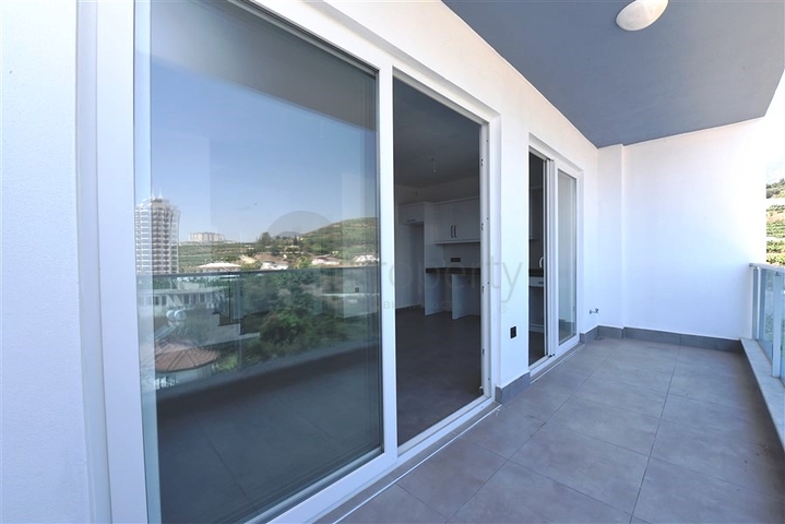 اطلالة بحر - دوبلكس 2 غرفة وصالة - مجمع سكني حديث -  محمودلار / الانيا 