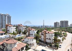 اطلالة بحر - دوبلكس 2 غرفة وصالة - مجمع سكني حديث -  محمودلار / الانيا 