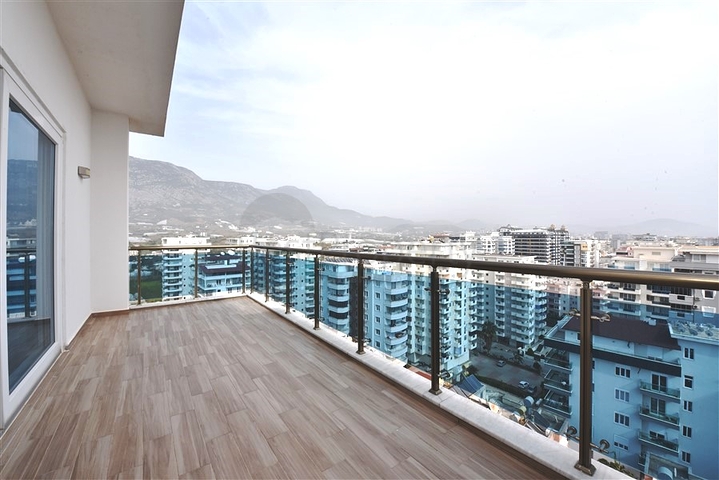 اطلالة بحر - دوبلكس فاخرة 3 غرف وصالة - في محمودلار / الانيا 