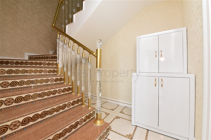 اطلالة بحر - دوبلكس فاخرة 3 غرف وصالة - في محمودلار / الانيا 