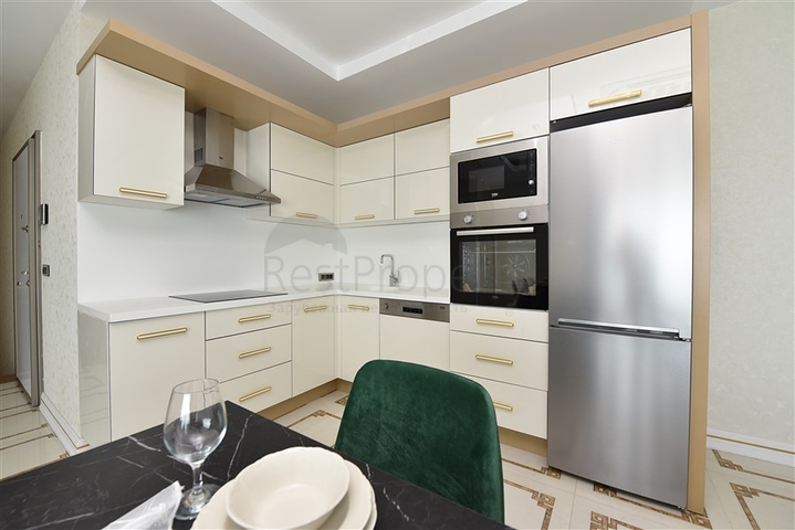 اطلالة بحر - دوبلكس فاخرة 3 غرف وصالة - في محمودلار / الانيا 