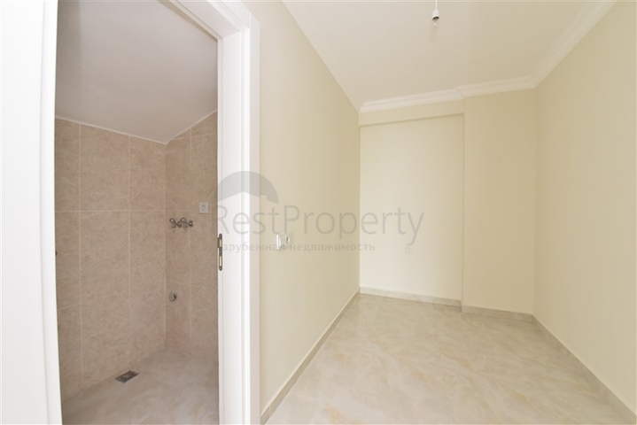 اطلالة بحر ساحرة - دوبلكس 4 غرف وصالة ضمن مجمع سكني - في كاستل / الانيا 