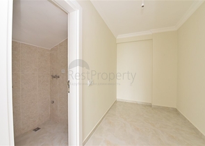 اطلالة بحر ساحرة - دوبلكس 4 غرف وصالة ضمن مجمع سكني - في كاستل / الانيا 