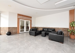 اطلالة بحر ساحرة - دوبلكس 4 غرف وصالة ضمن مجمع سكني - في كاستل / الانيا 