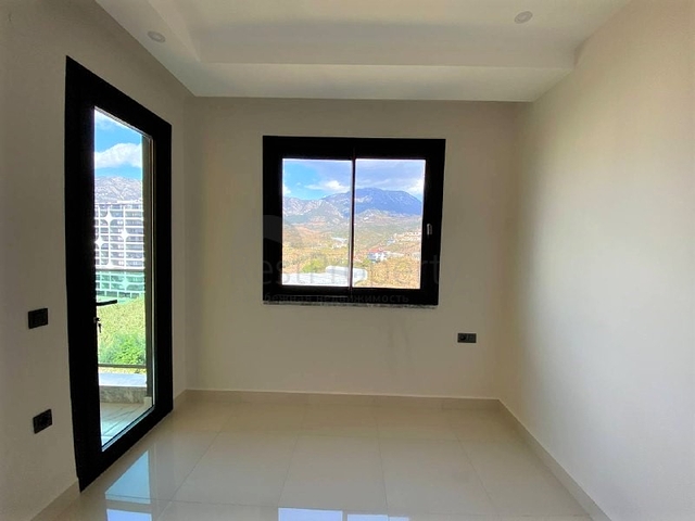 اطلالة على جبال طوروس - شقة غرفة وصالة - مجمع حديث - في محمودلار / الانيا 