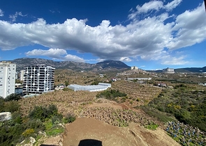 اطلالة على جبال طوروس - شقة غرفة وصالة - مجمع حديث - في محمودلار / الانيا 