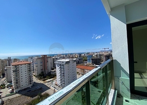 اطلالة بحر - مجمع جديد - غرفة وصالة - في محمودلار / الانيا 