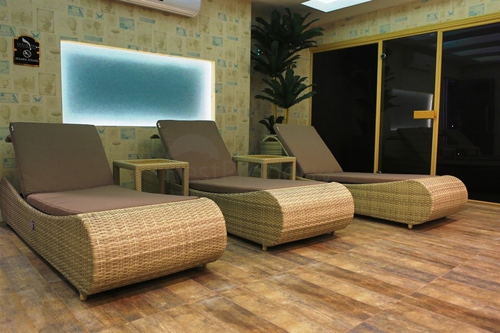 شقة انيقة - تصميم غرفة وصالة مفروشة - في محمودلار / الانيا 