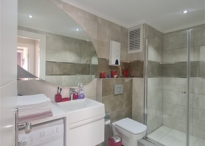 شقة انيقة - تصميم غرفة وصالة مفروشة - في محمودلار / الانيا 