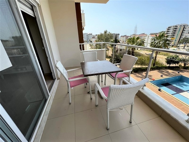 اطلالة مفتوحة - شقة غرفة وصالة مفروشة - مجمع يضم كافة الخدمات - في افسلار / الانيا 