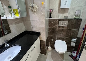 اطلالة مفتوحة - شقة غرفة وصالة مفروشة - مجمع يضم كافة الخدمات - في افسلار / الانيا 